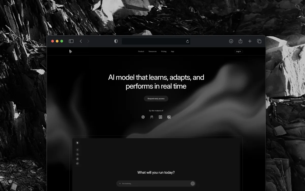Simple Start — Monochrome Editorial Dark preview